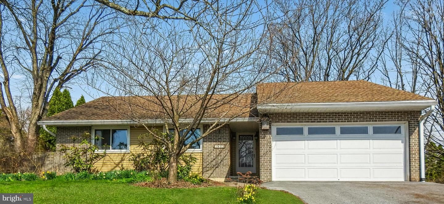 Property Photo:  625 Luella Drive  PA 19530 