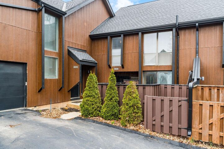 Property Photo:  4828 Crazy Horse Lane  OH 43081 