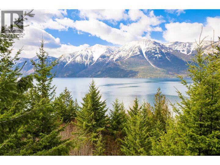 Photo de la propriété:  Mountain Shores Road  BC V0B 1A0 