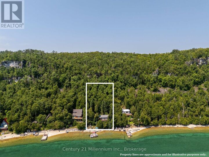 Property Photo:  113 Water Street  ON N0H 1W0 