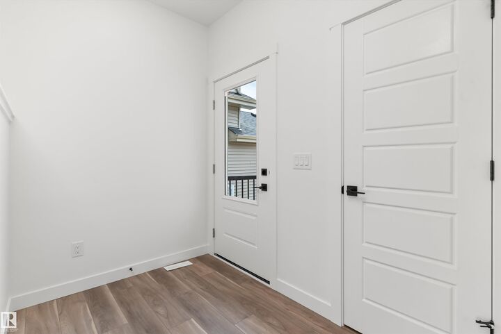 Property Photo: 1048 Cristall Crescent SW AB T6W 5S6