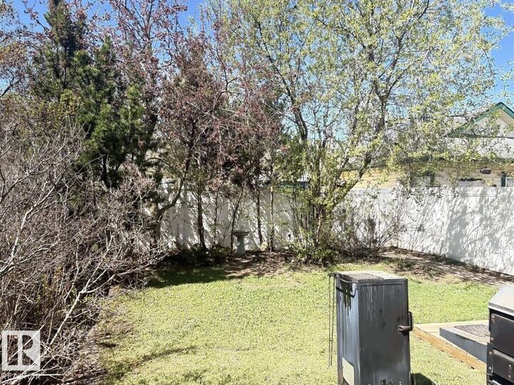 Property Photo:  1712 Turvey Bend NW  AB T6R 2W7 