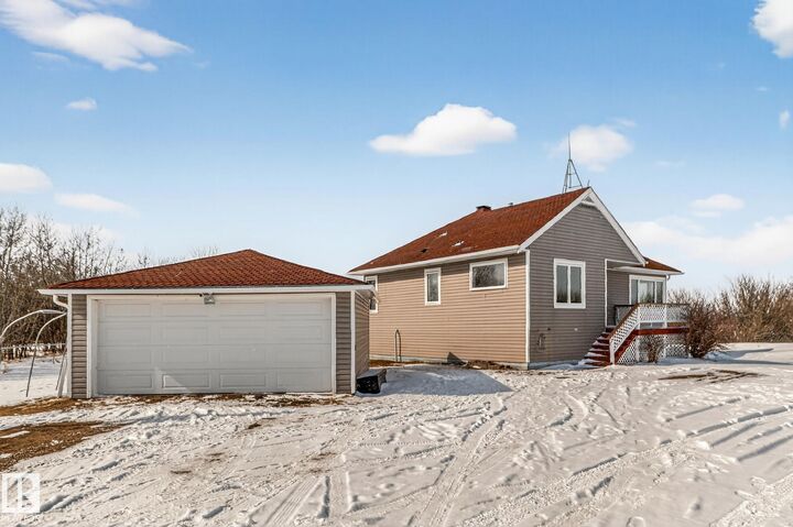 Photo de la propriété:  160068 Twp 531  AB T0B 3H0 