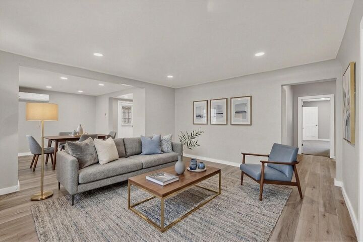 Property Photo:  804 Prospect Avenue NW  NM 87102 