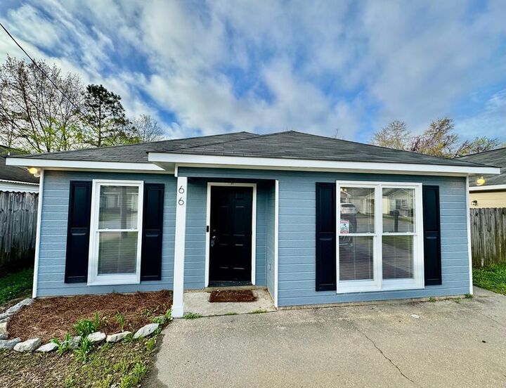 Property Photo:  66 Ryan Loop  AL 36869 