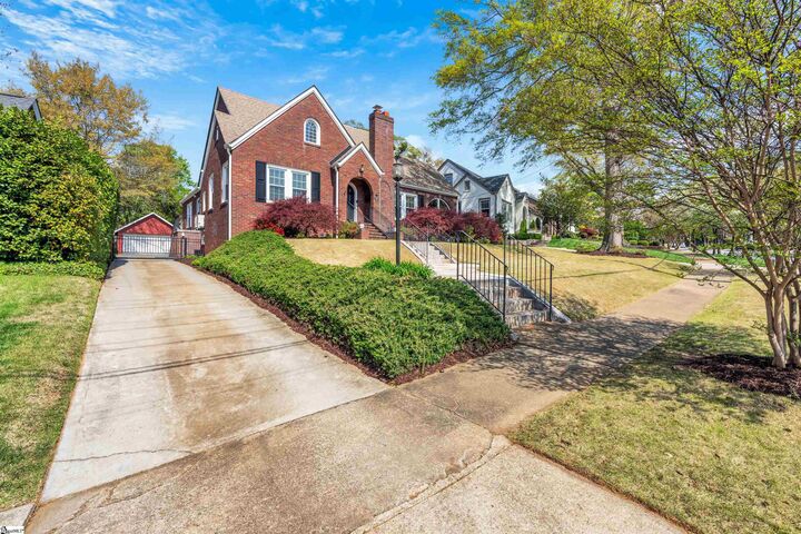 Property Photo:  209 Cleveland Street  SC 29601 