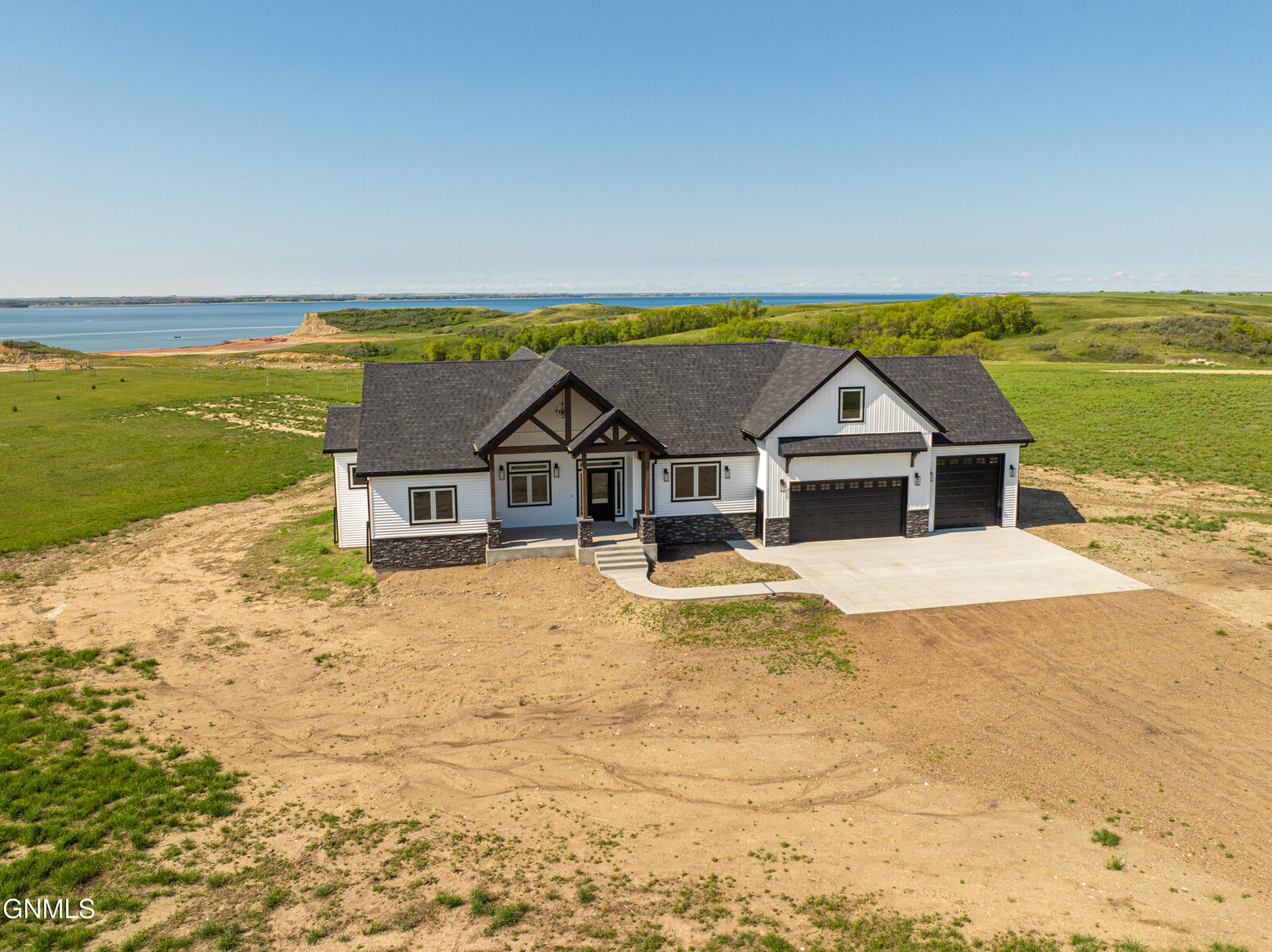 Property Photo:  1265 42L Avenue NW  ND 58540 