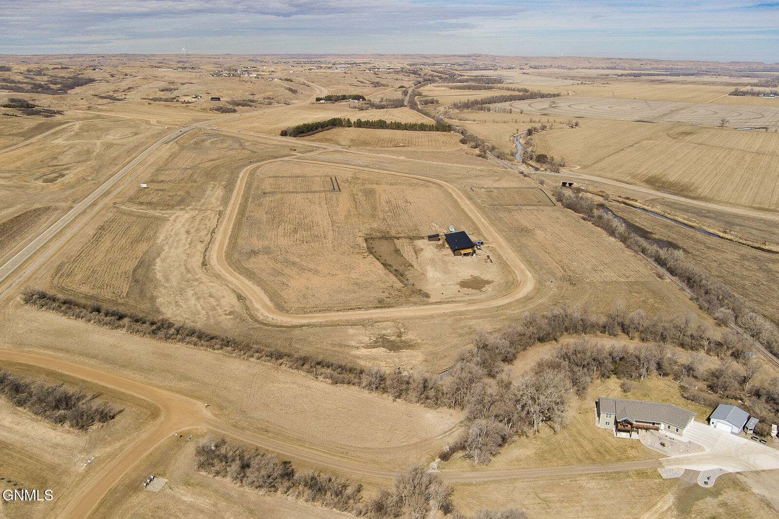 Property Photo:  3521 Honey Loop  ND 58554 