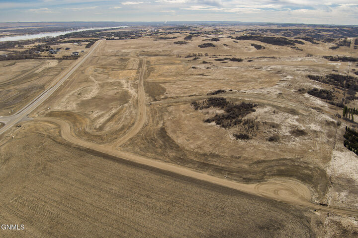 Property Photo:  3503 Rhone Drive  ND 58554 