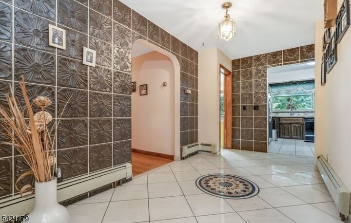 Property Photo:  1868 Amwell Road  NJ 08873 