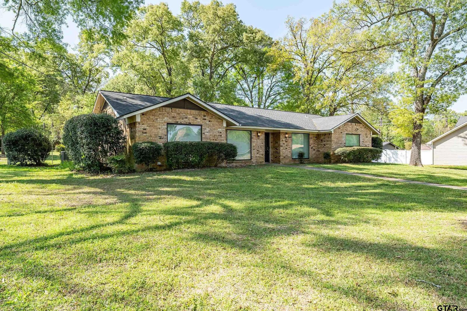 Property Photo:  150 Rodney  TX 75765 