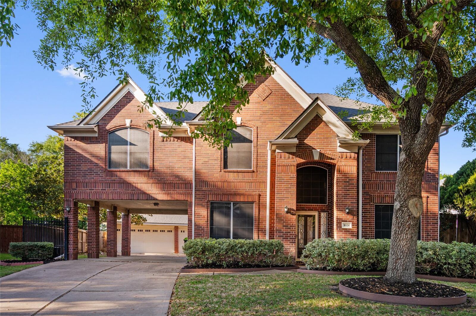 Property Photo:  16534 Lacey Lane  TX 77489 