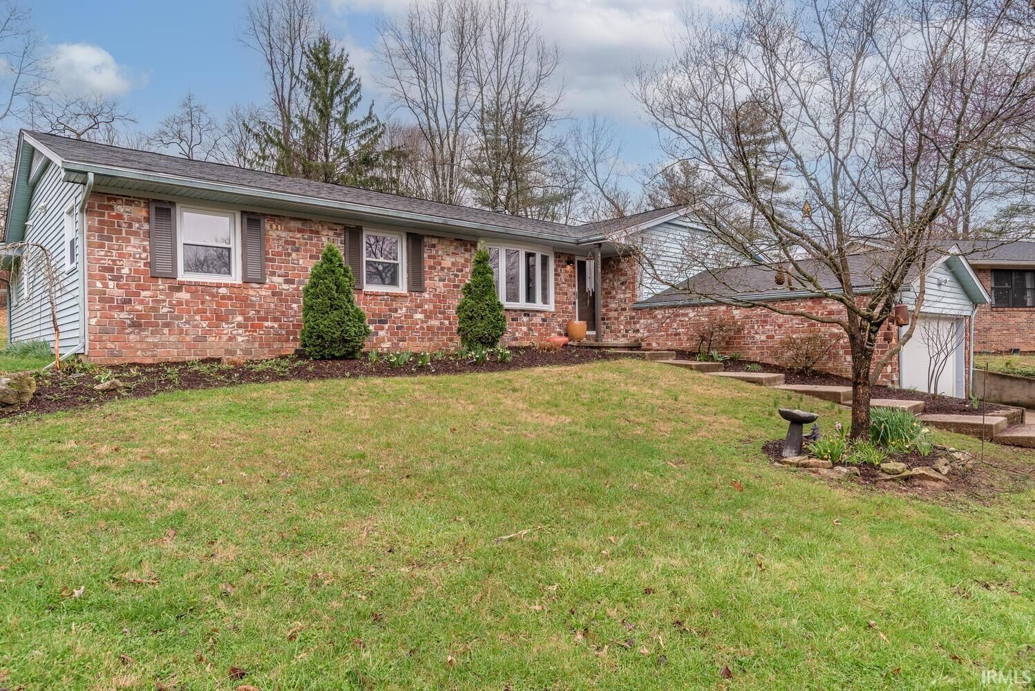 Property Photo:  4026 E Providence Court  IN 47408 