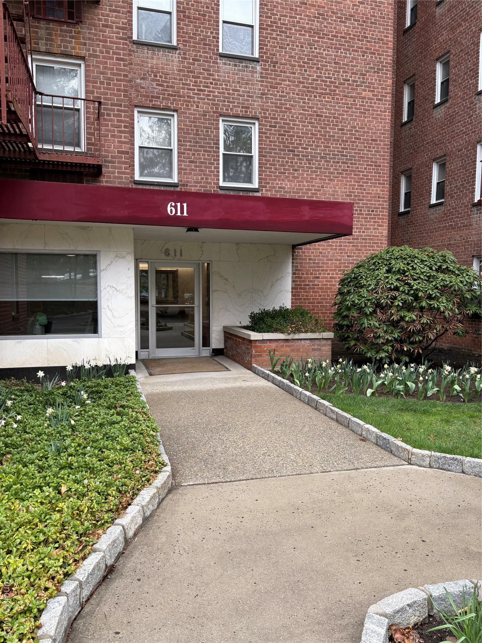 Property Photo: 611 Palmer Road 20 NY 10701