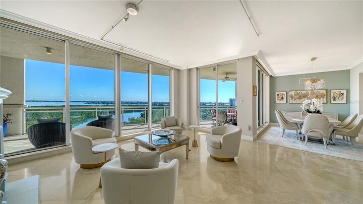 Property Photo:  1300 Benjamin Franklin Drive 701  FL 34236 