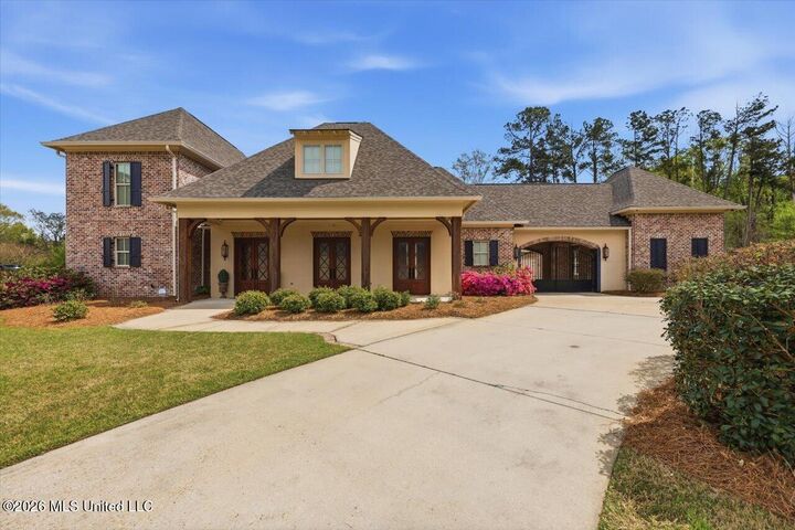 Property Photo:  204 Saint Charlotte Cove  MS 39110 