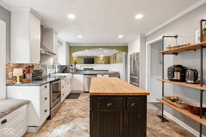 Property Photo:  3485 Sugar Loaf Court  IN 46033 