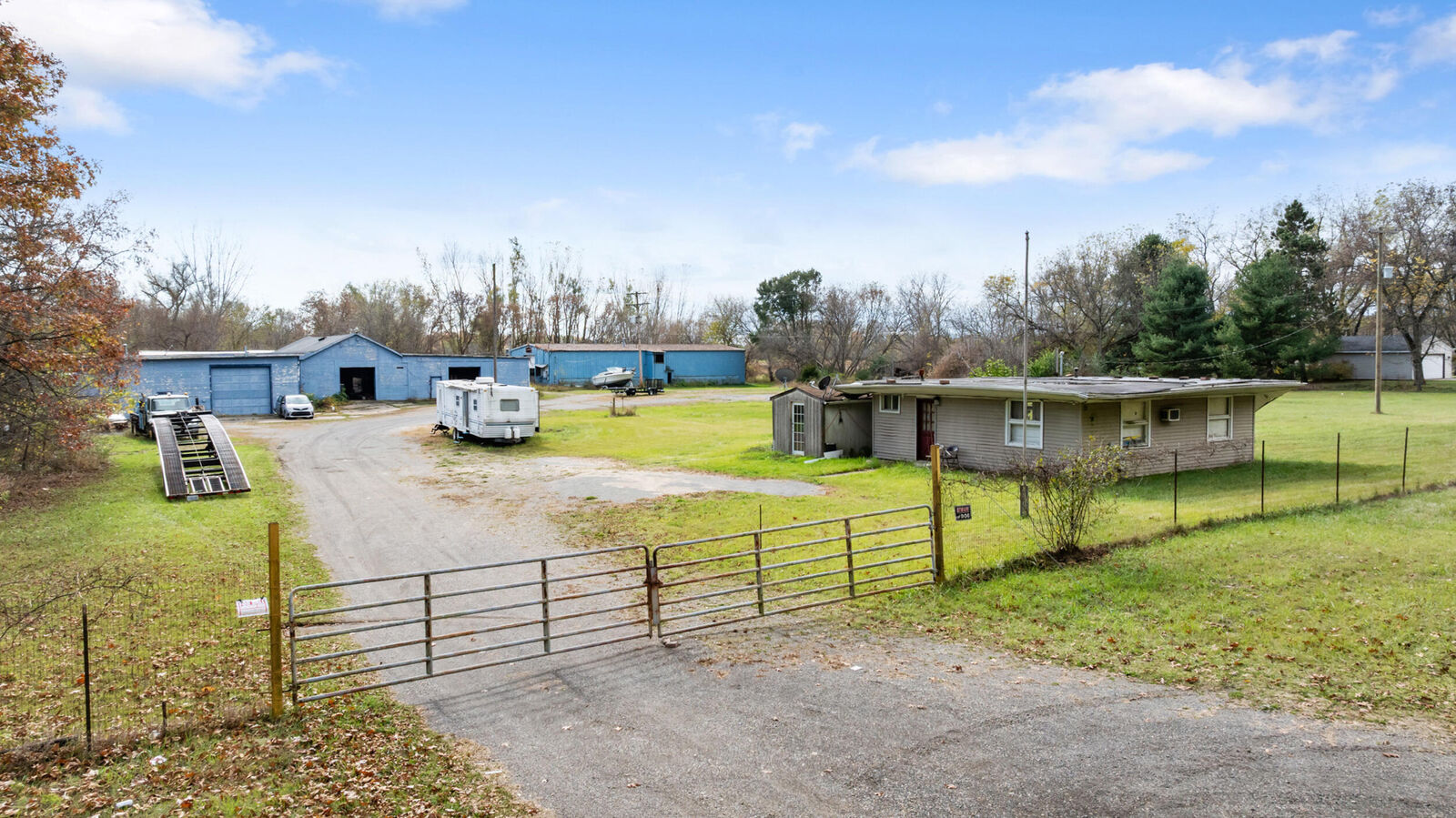 Property Photo: 6501 Hawkins Road MI 49201
