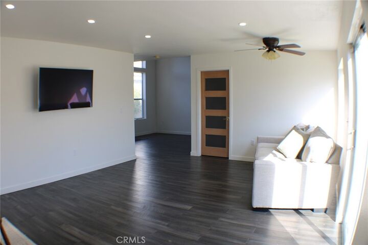 Property Photo:  1915 E 120th Street  CA 90059 