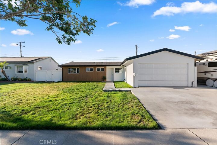 Property Photo:  8591 Greenleaf Avenue  CA 90620 