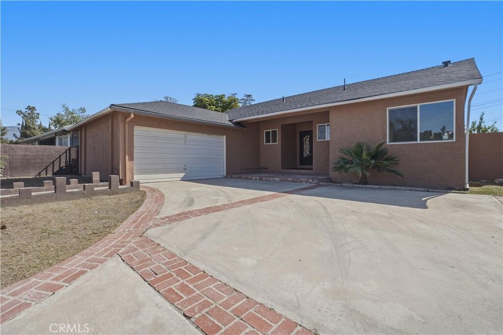 Property Photo:  14808 Aztec  CA 91342 