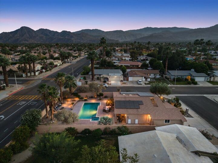 Property Photo:  43260 Silktree Lane  CA 92260 