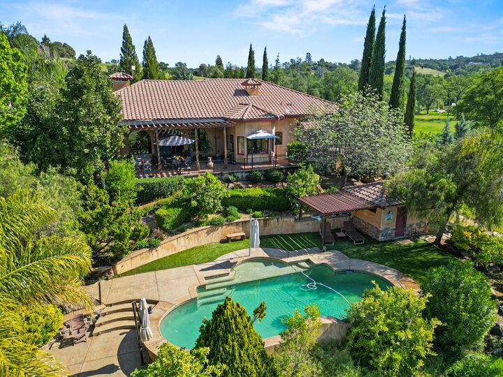 Property Photo:  5411 Julietta Place  CA 95648 