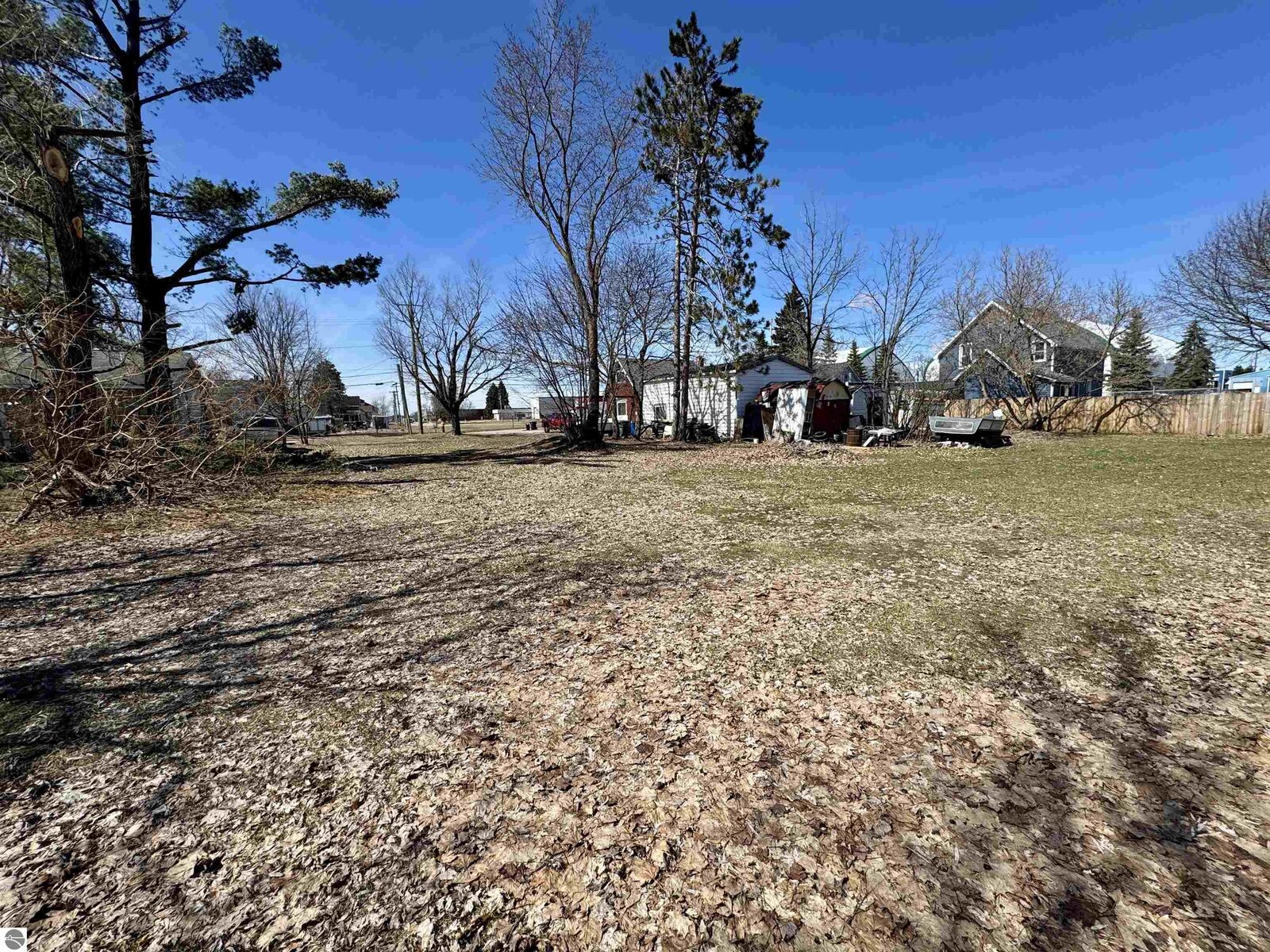 Property Photo:  924 Farrar Street  MI 49601 