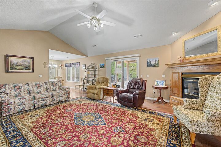 Property Photo:  16 Saint Andrews Circle  AR 72715 