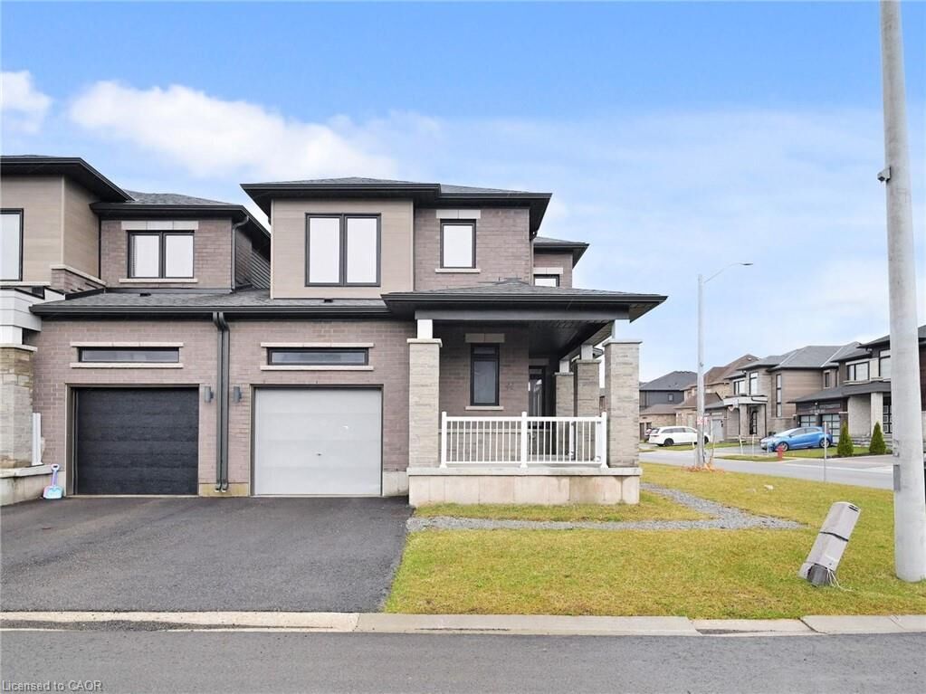 Property Photo:  41 Bentgrass Drive  ON L3B 0H4 