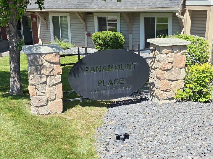 Property Photo: 70 Panamount Drive NW 1314 AB T3K 5Z1