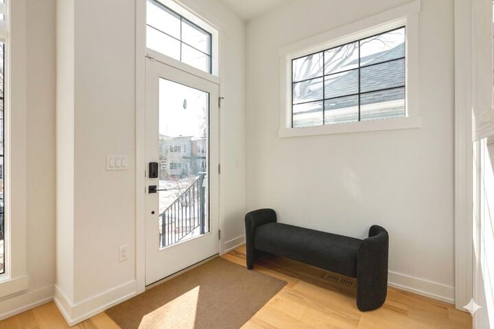 Photo de la propriété: 409 15 Street NW AB T2N 2B1