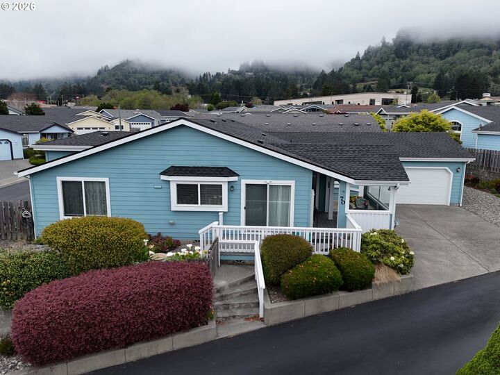 Property Photo:  98126 W Benham Ln 70  OR 97415 