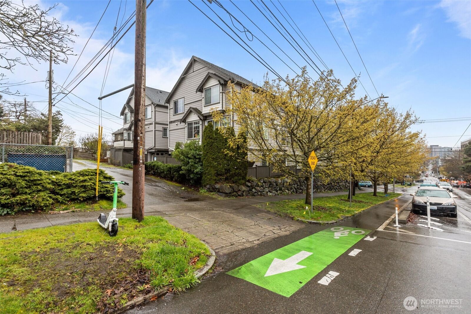 Property Photo: 1507 E Union Street A WA 98122