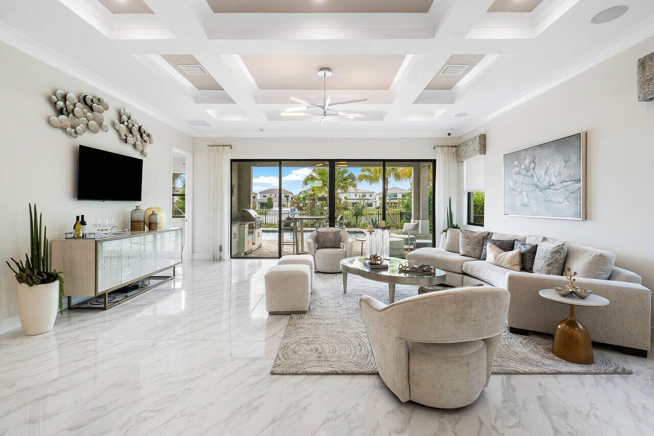 Property Photo:  12672 Solana Bay Circle  FL 33412 