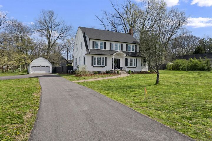 Property Photo: 1924 Nashville Road KY 42101