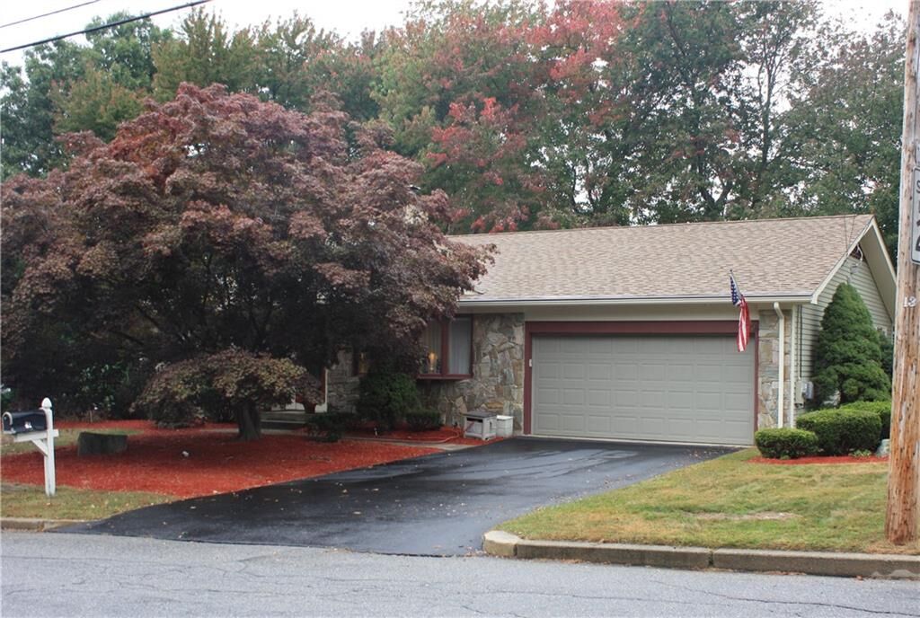 Property Photo: 32 Meadow View Boulevard RI 02904