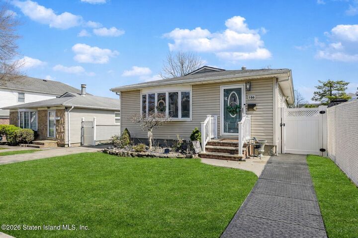 Property Photo:  166 O'Gorman Avenue  NY 10306 