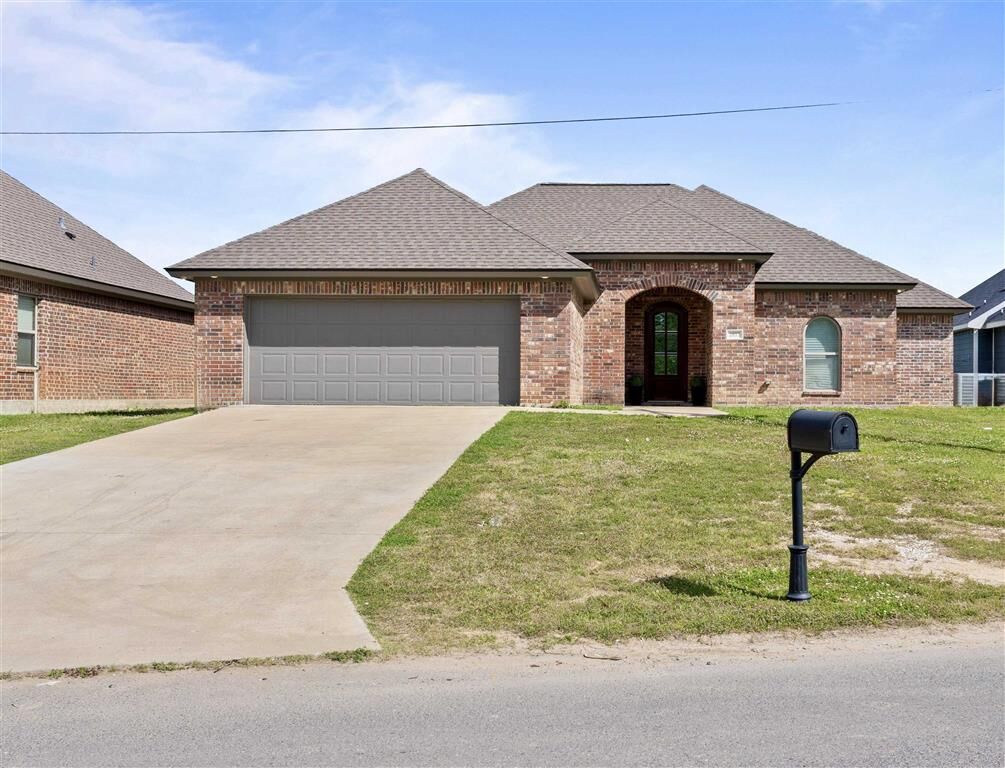 Property Photo:  2977 Mount Talbot St Street  LA 70615 