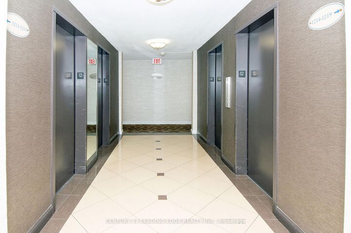 Photo de la propriété:  20 Edgecliff Golfway 1203  ON M3C 3A4 