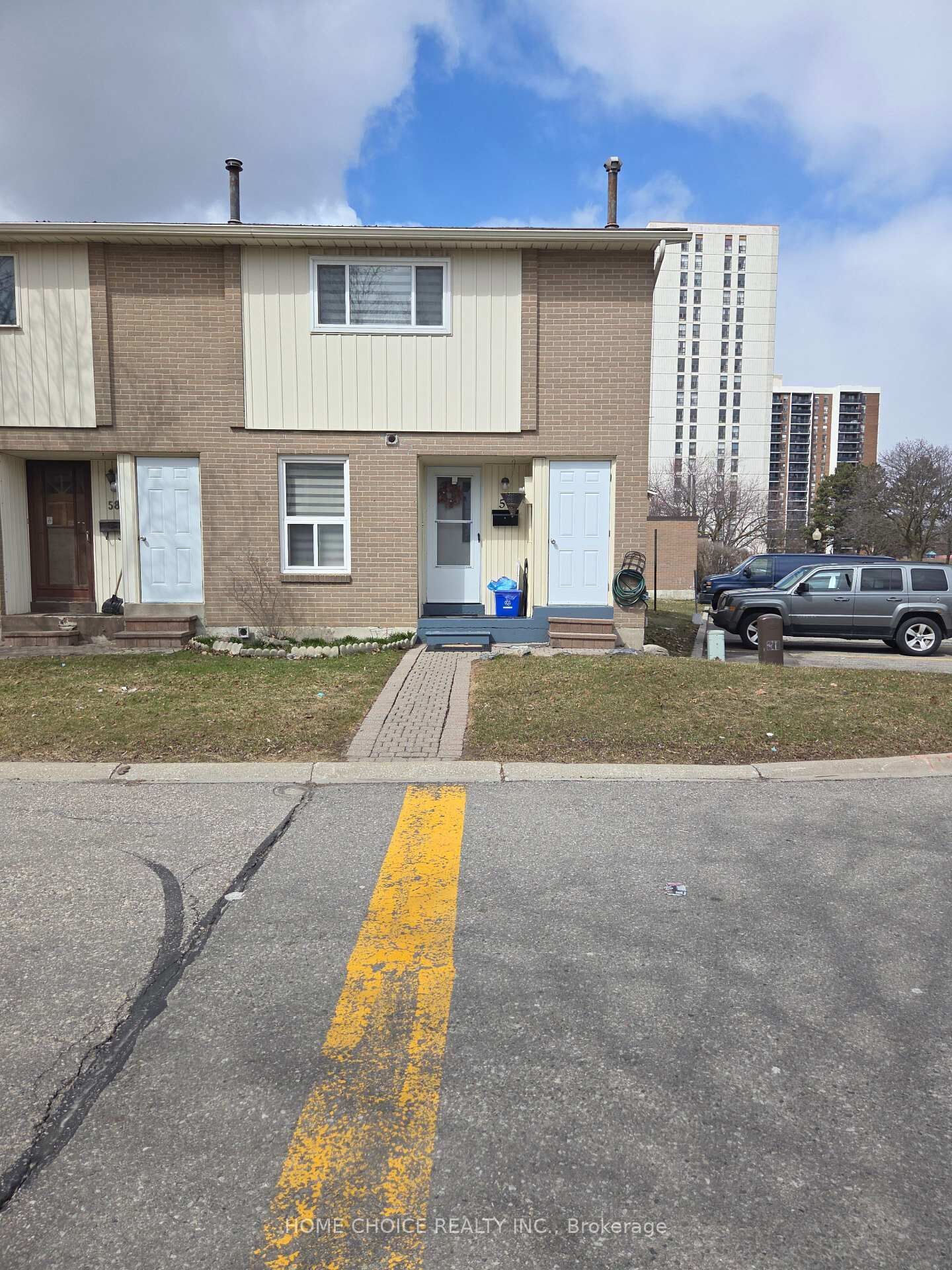 Property Photo: 59 Craigleigh Crescent 59 ON L6T 2E3