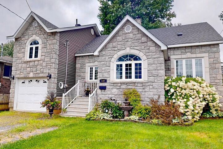 Photo de la propriété: 137 Whitney Avenue ON P1A 1Y7