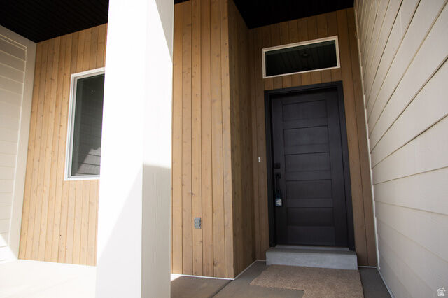 Property Photo: 4586 S 6300 W UT 84315