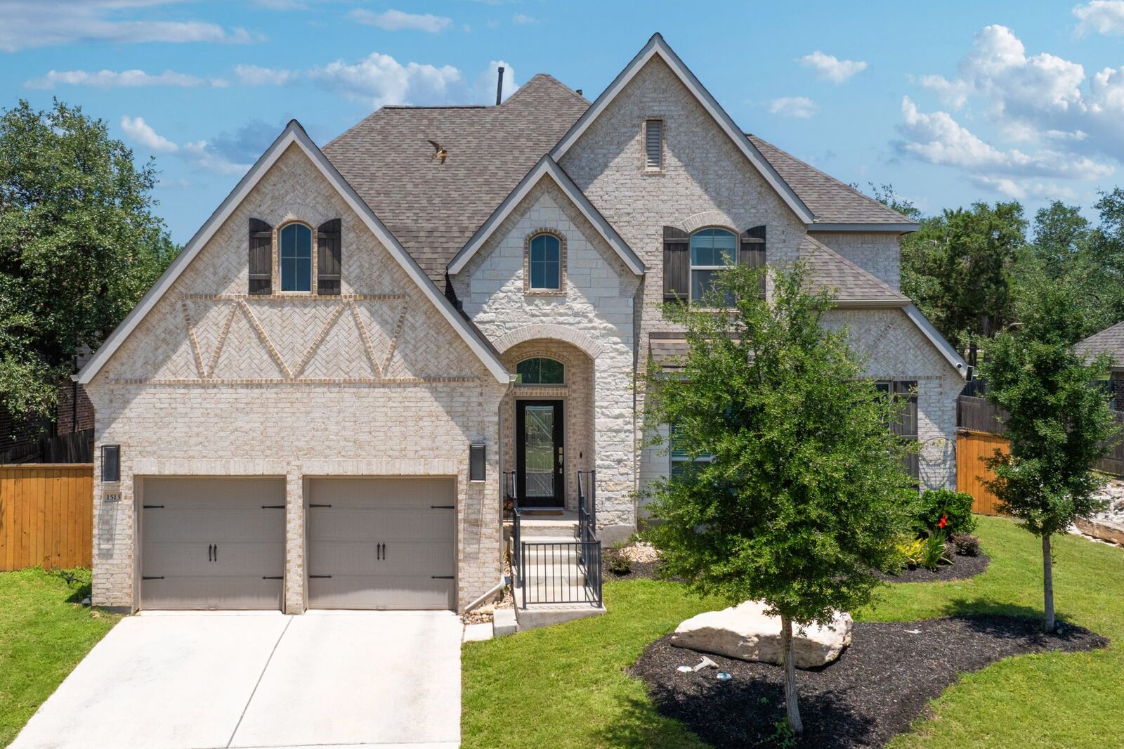 Property Photo: 1513 Lakeside Ranch Road TX 78633