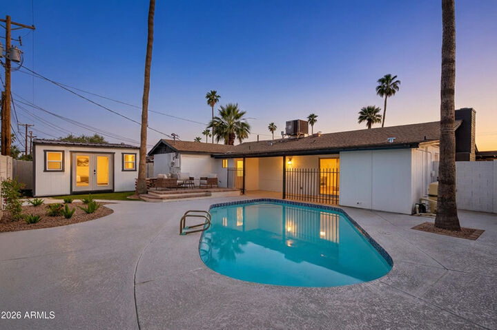 Property Photo: 6932 E Latham Street AZ 85257