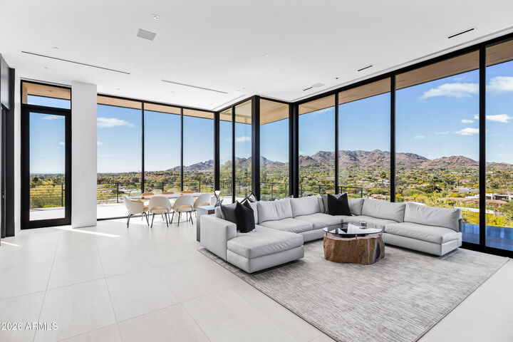 Property Photo:  5002 E Valle Vista Way  AZ 85253 