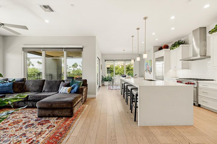 Property Photo:  6166 N Scottsdale Road A2007  AZ 85253 