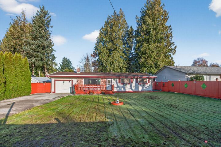 Property Photo: 26655 32 Avenue BC V4W 3G1