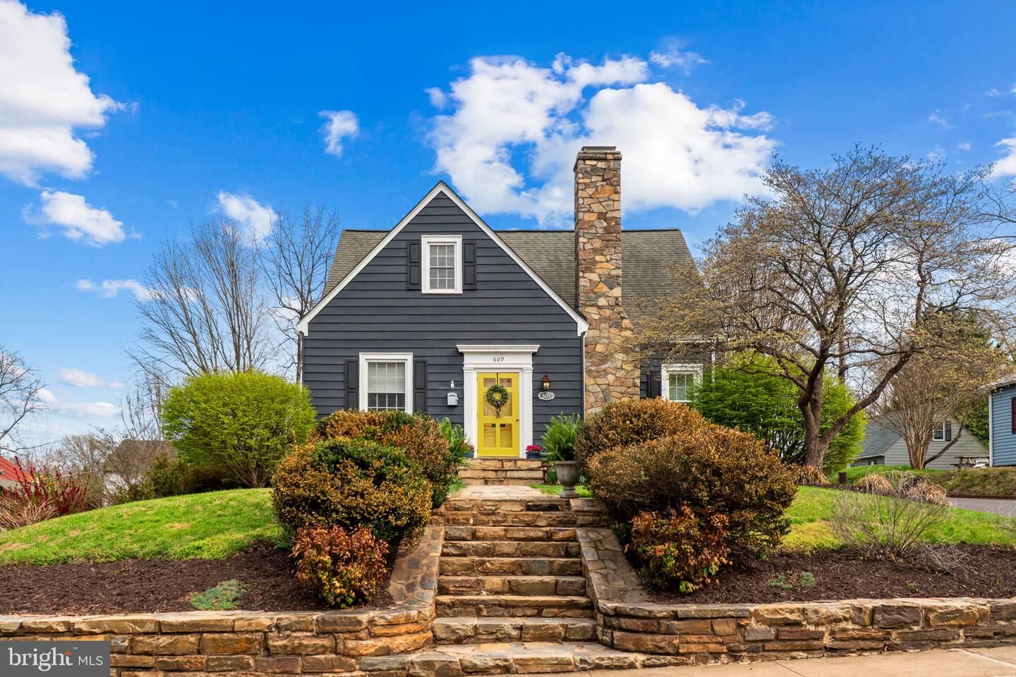 Property Photo: 609 S West Street VA 22701