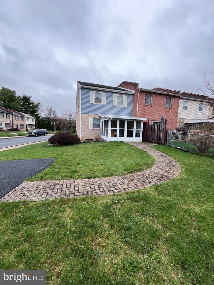 Property Photo: 30 William Penn Drive PA 17201